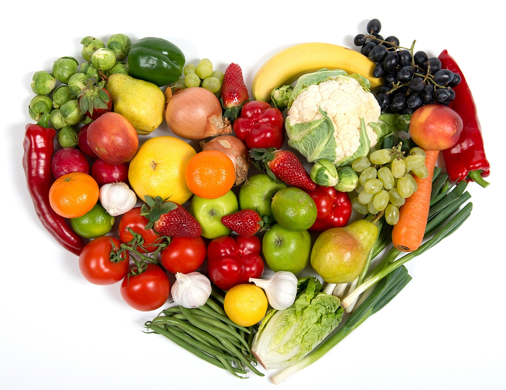 vegetables-fruit-mixed-heart_nutriverus_organic_healthNutriverus_organic-nutrition-vitamins-minerals-antioxidants-glyconutrient-superfood-supplement-2_Multivitamin_Supplement_Health