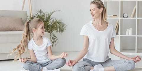 meditation-mom-kids-organic-health-mindfulness-yoga-gifts-mothers-day-mom-