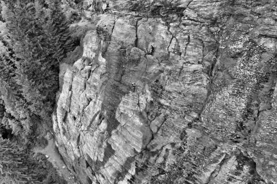 drone-shot-climbing-france-5